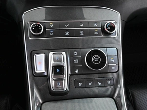 Внедорожник Hyundai Santa Fe 2020 года, 3699000 рублей, Аксай