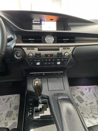 Седан Lexus ES 2014 года, 1997000 рублей, Солонцы