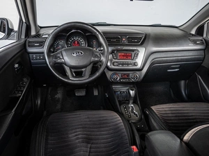Седан Kia Rio 2013 года, 970000 рублей, Краснодар