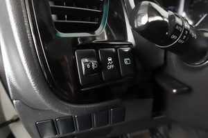 Внедорожник Mitsubishi Outlander 2017 года, 1799000 рублей, Пермь