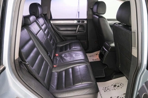 Внедорожник Volkswagen Touareg 2006 года, 899000 рублей, Красноярск