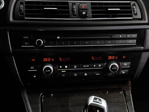 Седан BMW 5 серия 2010 года, 1900000 рублей, Тюмень