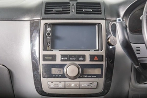 Минивэн Toyota Ipsum 2001 года, 829000 рублей, Томск