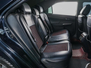 Седан Toyota Camry 2015 года, 2299000 рублей, Сургут