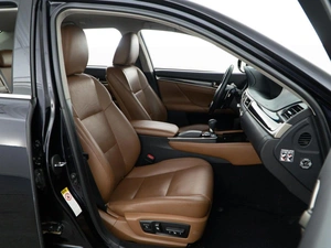 Седан Lexus GS 2012 года, 2697077 рублей, Москва