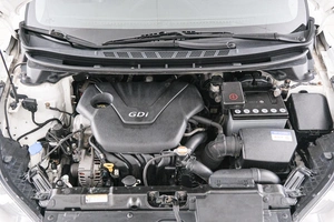 Седан Hyundai Avante 2010 года, 899000 рублей, Красноярск