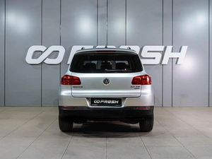 Внедорожник Volkswagen Tiguan 2012 года, 900000 рублей, Воронеж