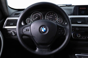 Седан BMW 3 серия 2018 года, 1265500 рублей, Казань