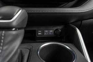 Внедорожник Toyota Highlander 2022 года, 7799000 рублей, Тюмень