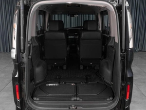 Минивэн Honda Stepwgn Spada 2021 года, 3049000 рублей, Тюмень