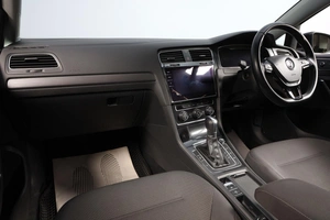 Универсал Volkswagen Golf 2018 года, 1609000 рублей, Новосибирск