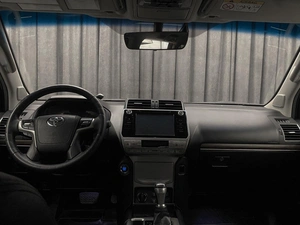 Внедорожник Toyota Land Cruiser Prado 2018 года, 5300000 рублей, Красноярск