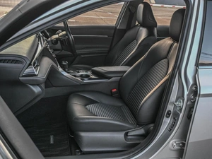 Седан Toyota Camry 2020 года, 2729000 рублей, Кирилловка