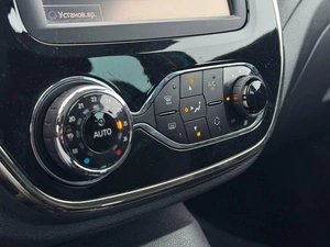 Внедорожник Renault Kaptur 2018 года, 1650000 рублей, Ижевск