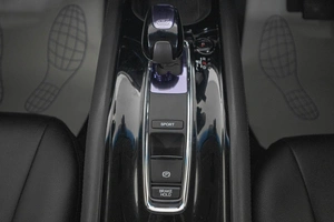 Внедорожник Honda Vezel 2014 года, 1359000 рублей, Кемерово