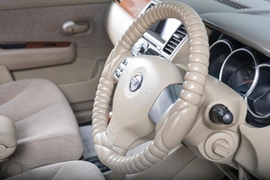 Седан Nissan Tiida Latio 2004 года, 459000 рублей, Томск