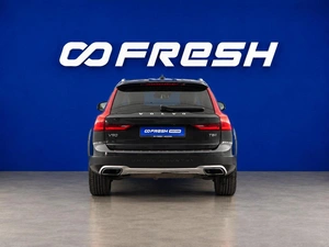 Универсал Volvo V90 Cross Country 2019 года, 2149046 рублей, Москва