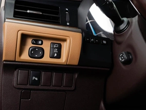 Седан Lexus ES 2017 года, 2550000 рублей, Тюмень