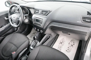 Седан Kia Rio 2016 года, 1099000 рублей, Красноярск