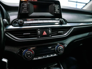 Седан Kia Cerato 2018 года, 1650000 рублей, Красноярск