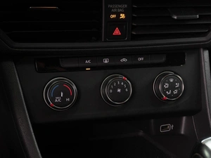 Седан Volkswagen Jetta 2018 года, 1470000 рублей, Тюмень