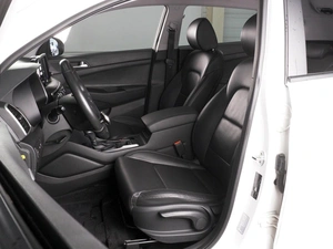 Внедорожник Hyundai Tucson 2020 года, 2499000 рублей, Красный Пахарь