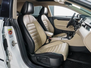 Седан Volkswagen Passat CC 2010 года, 799000 рублей, Сургут