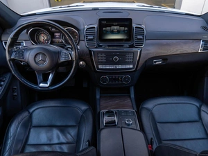 Внедорожник Mercedes-benz GLS-класс 2017 года, 4499000 рублей, Саратов