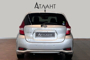 Хетчбэк Nissan Note 2017 года, 1029000 рублей, Красноярск