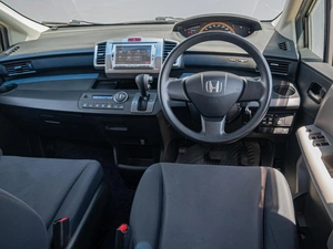 Минивэн Honda Freed 2010 года, 1150000 рублей, Краснодар