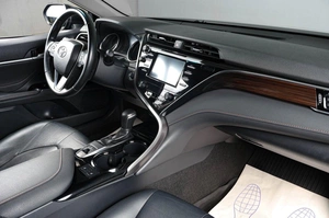 Седан Toyota Camry 2020 года, 2899000 рублей, Тюмень