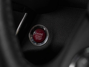 Внедорожник Honda Vezel 2015 года, 1715000 рублей, Тюмень