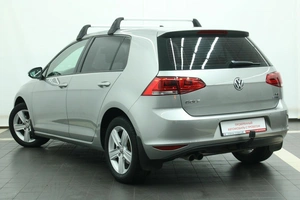 Хетчбэк Volkswagen Golf 2013 года, 1195000 рублей, Красноярск