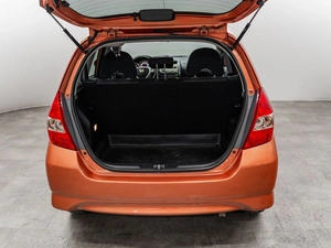 Хетчбэк Honda Jazz 2007 года, 599000 рублей, Красноярск