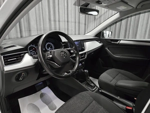 Лифтбек Skoda Rapid 2020 года, 1599000 рублей, Красноярск