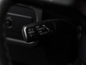 Внедорожник Volkswagen Touareg 2012 года, 2035000 рублей, Воронеж