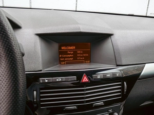 Седан Opel Astra 2011 года, 590000 рублей, Краснодар