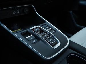 Внедорожник Honda CR-V 2023 года, 4749777 рублей, Москва