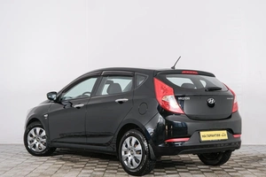 Хетчбэк Hyundai Solaris 2015 года, 999000 рублей, Красноярск