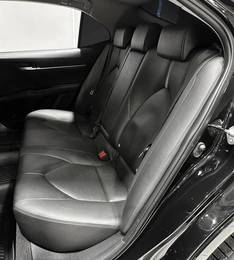 Седан Toyota Camry 2021 года, 2807000 рублей, Красноярск