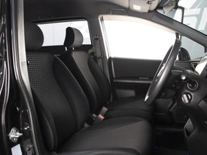 Минивэн Honda Freed 2011 года, 1010000 рублей, Омск