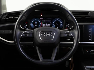 Внедорожник Audi Q3 2019 года, 2997077 рублей, Москва