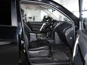 Внедорожник Toyota Land Cruiser Prado 2018 года, 5350000 рублей, Санкт-Петербург