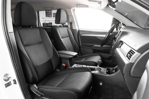 Внедорожник Mitsubishi Outlander 2016 года, 1679000 рублей, Петрозаводск