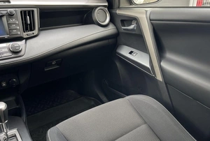 Внедорожник Toyota RAV4 2016 года, 2490000 рублей, Солонцы