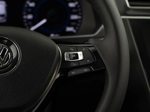 Внедорожник Volkswagen Tiguan 2017 года, 2985444 рублей, Москва