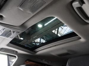 Внедорожник Toyota Land Cruiser 2010 года, 2849000 рублей, Тюмень