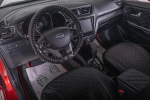 Седан Kia Rio 2012 года, 879000 рублей, Томск