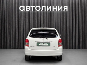 Универсал Toyota Corolla Fielder 2010 года, 949000 рублей, Красноярск