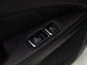 Седан Mercedes-benz CLS-класс 2012 года, 2839444 рублей, Москва